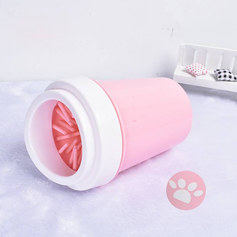 Dog & Cat Paw Washer Cup – Gentle Foot Cleaning Made Easy