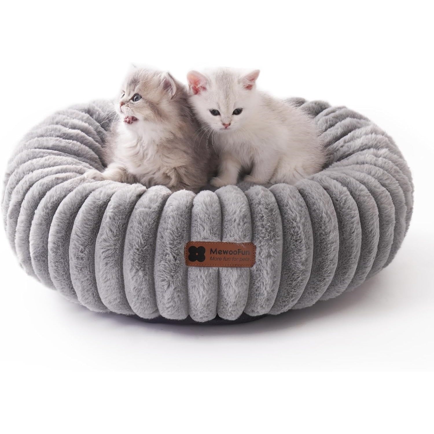 Cozy Washable Donut Bed for Cats and Small Dogs
